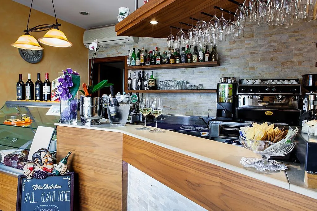 Pensjonat Osteria Da Cesare E Locanda Castel San Pietro Terme Włochy